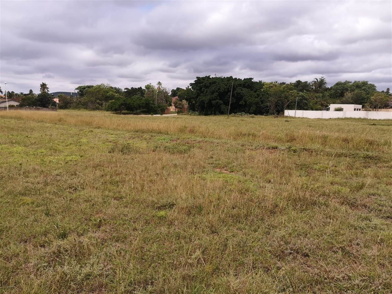 827 m² Land available in Manor Heights photo number 12