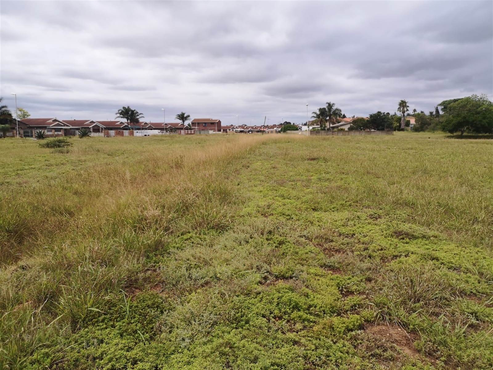 827 m² Land available in Manor Heights photo number 4