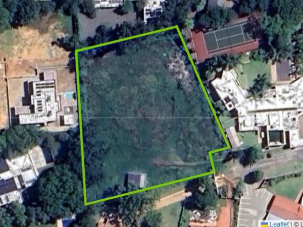 4 140 m² Land