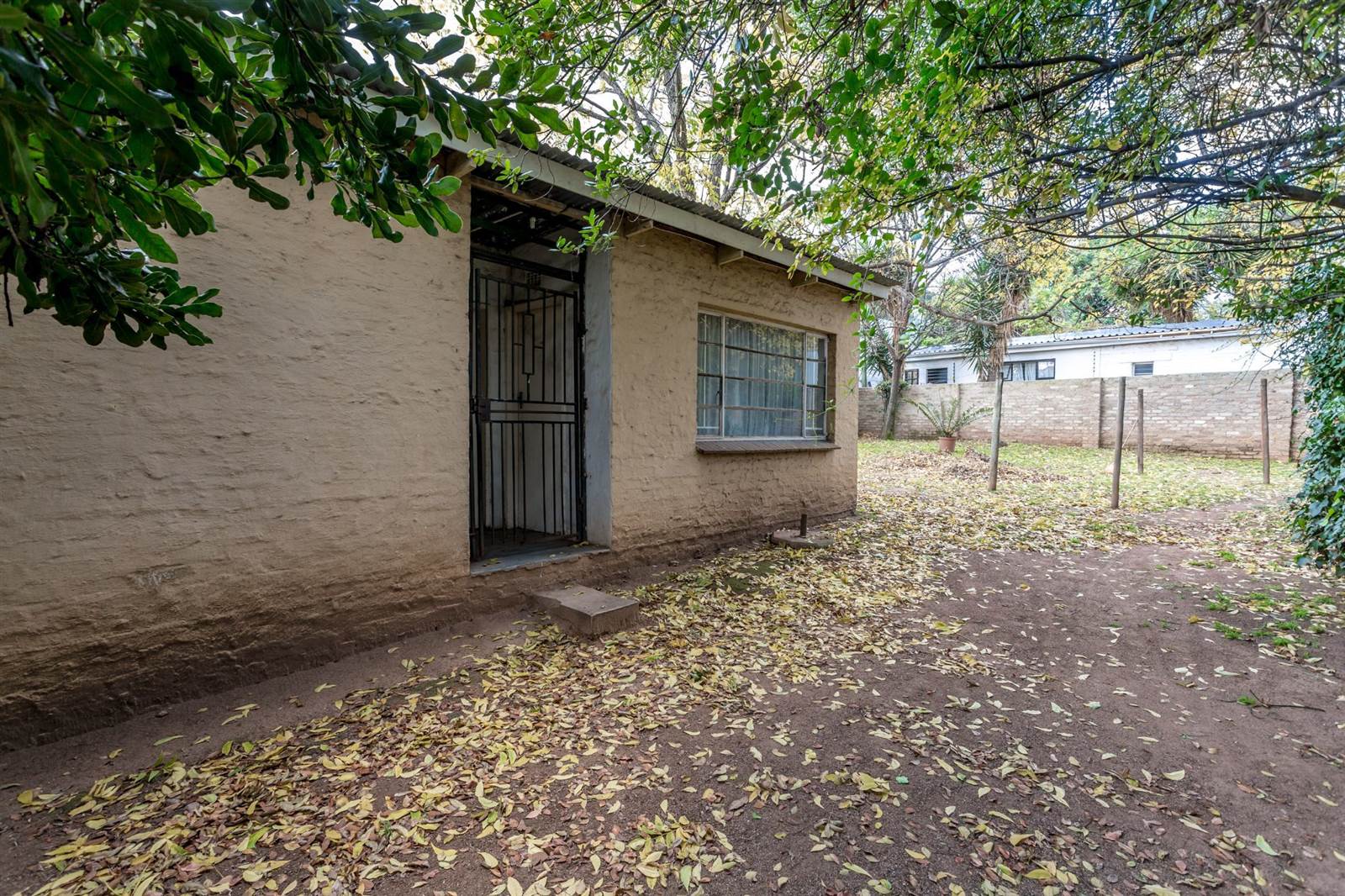3 Bed House in Craighall Park photo number 22