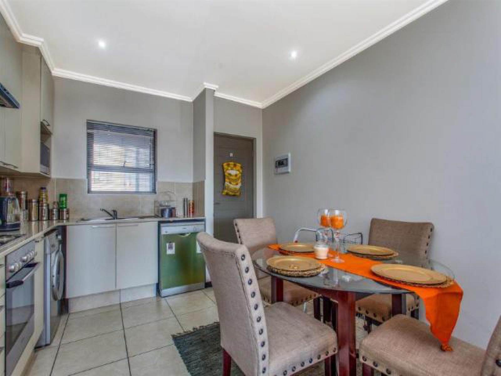 3 Bed Townhouse in Lonehill photo number 29