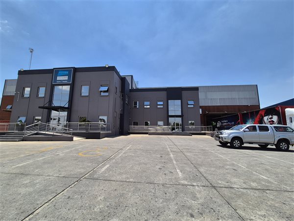 2 154  m² Industrial space