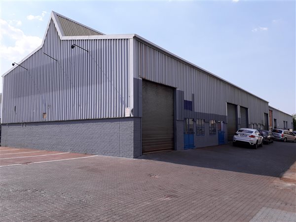 508  m² Industrial space