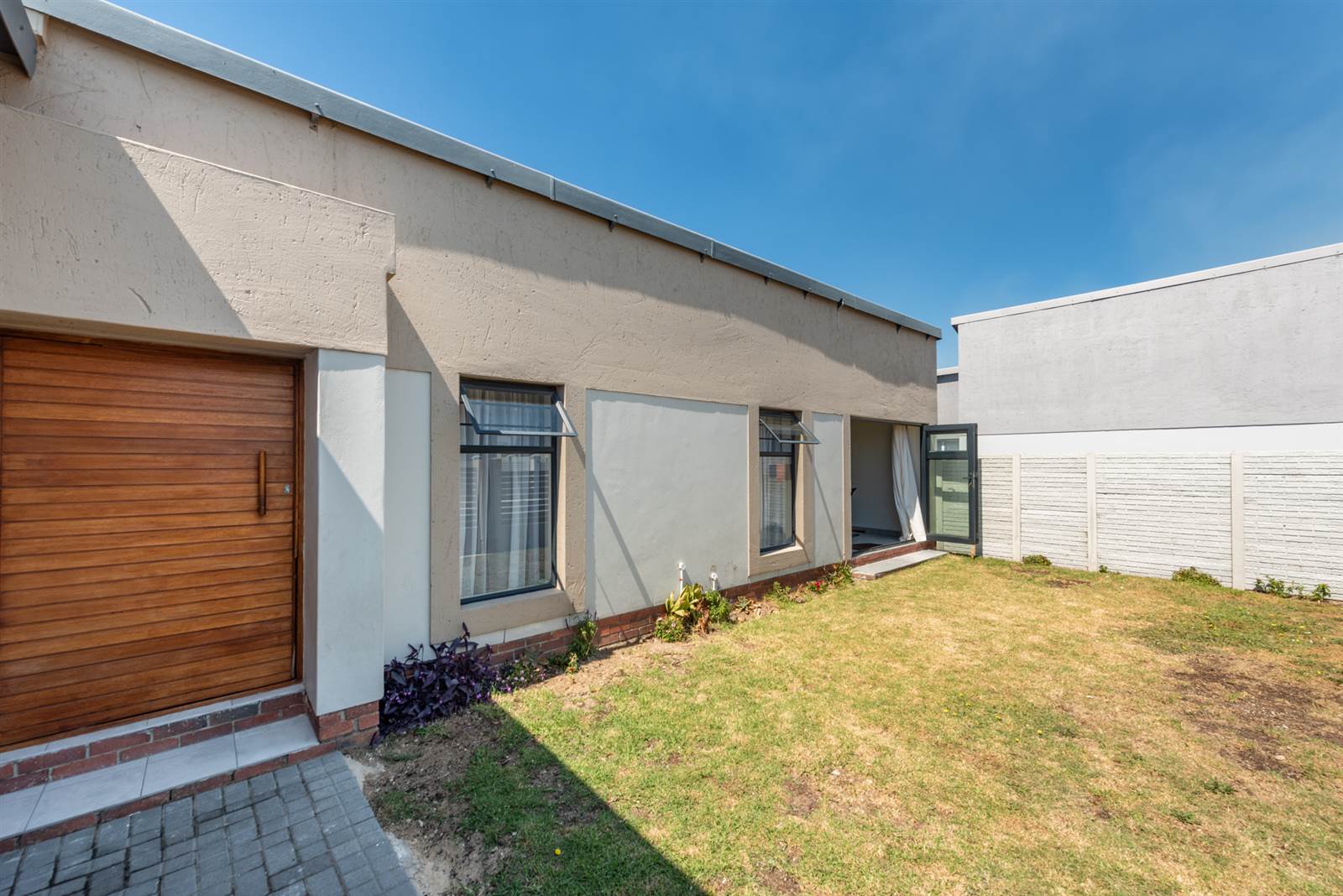 3 Bed House in Pinelands photo number 13