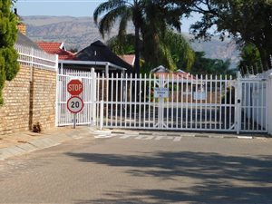 3 Bed House in Protea Park
