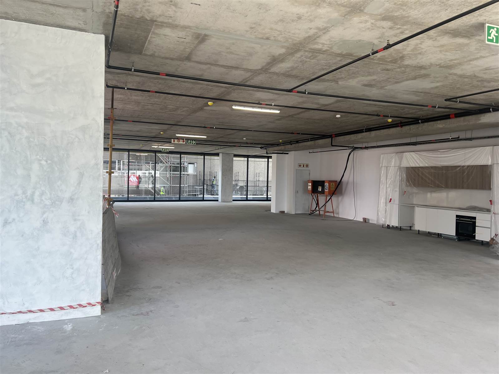 700  m² Commercial space in Cape Town City Centre photo number 2