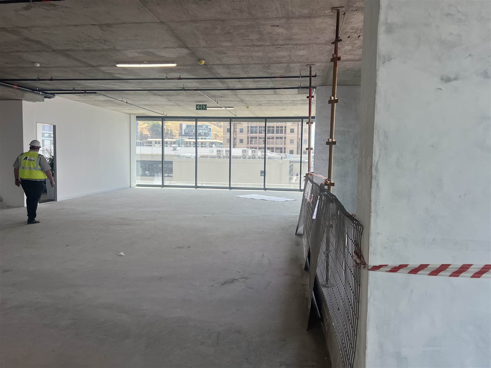 700  m² Commercial space in Cape Town City Centre photo number 23