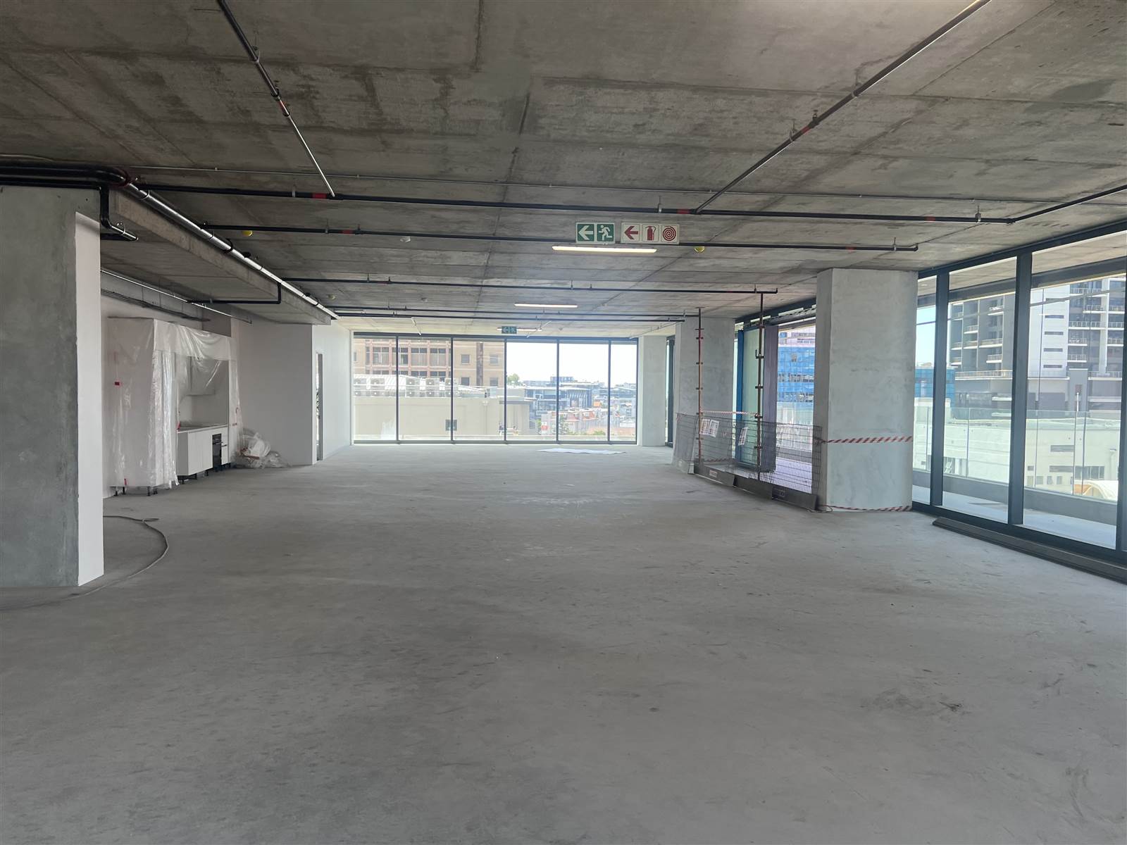 700  m² Commercial space in Cape Town City Centre photo number 25