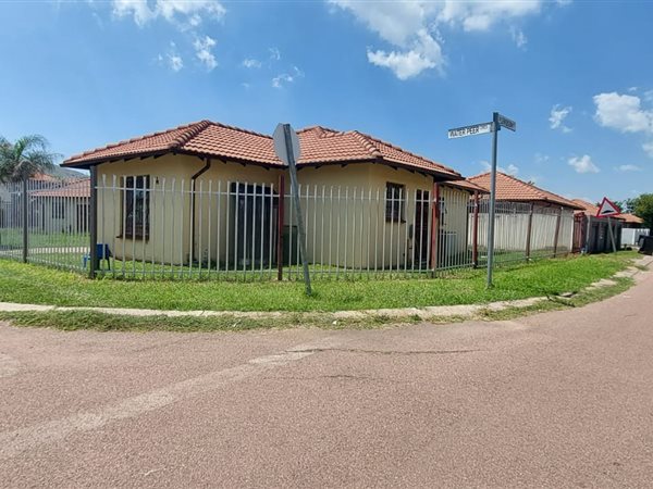 3 Bedroom House 3 Bedroom House