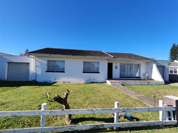 3 Bedroom House 3 Bedroom House