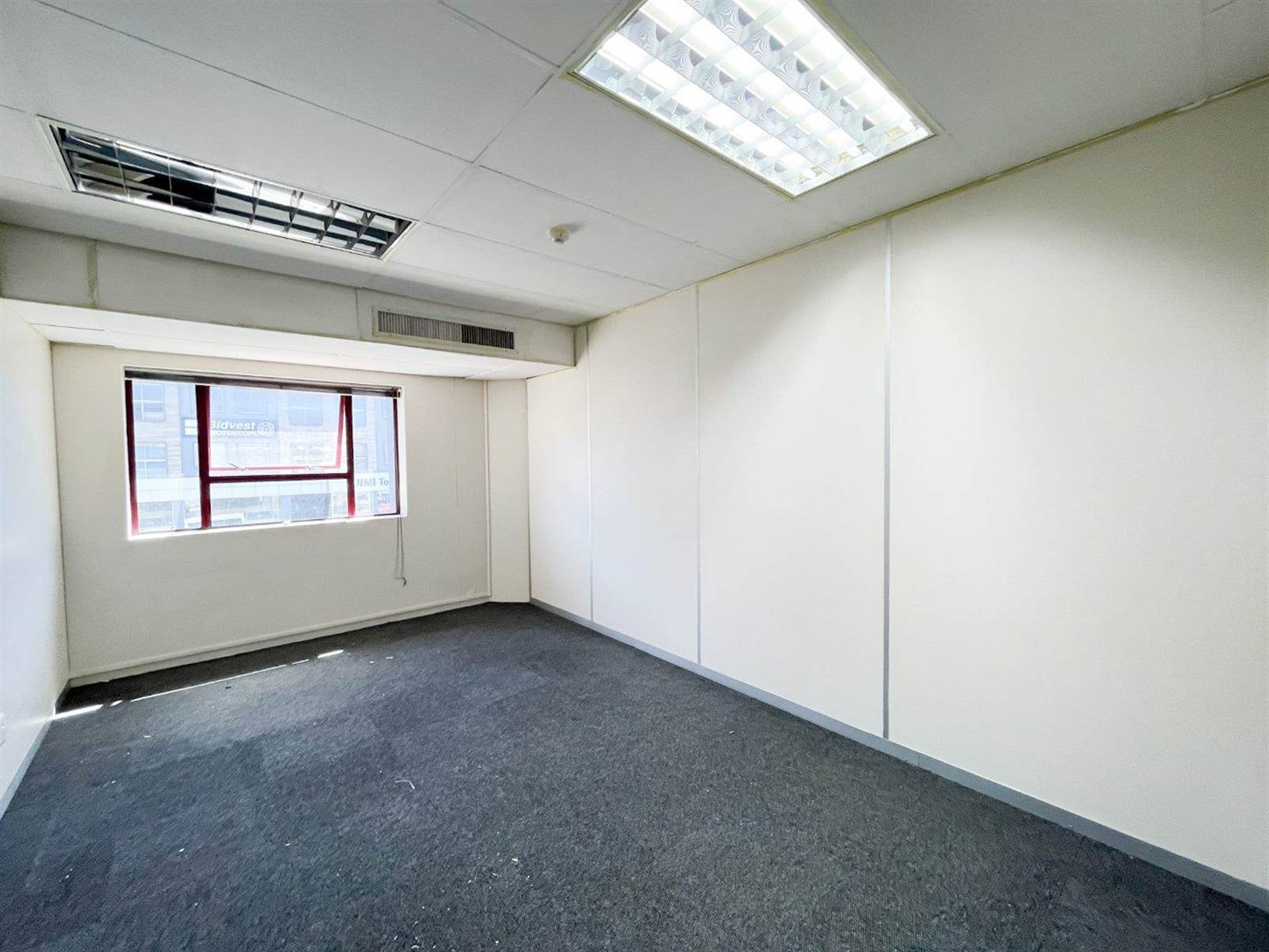 340  m² Office Space in Tyger Valley photo number 5