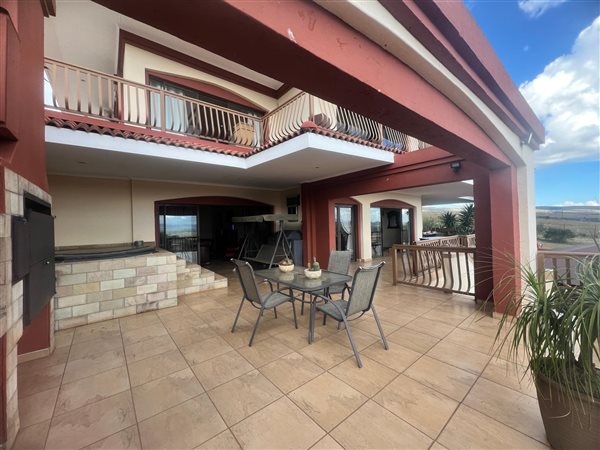 3 Bedroom House 3 Bedroom House