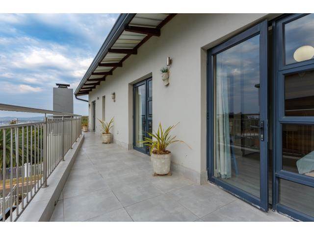 4 Bed Townhouse in Waterkloof photo number 22
