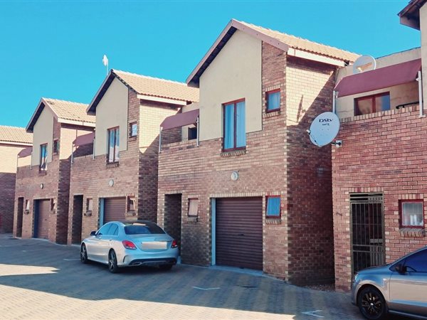 3 Bed Townhouse