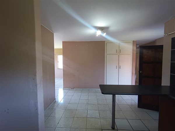 2 Bed Apartment