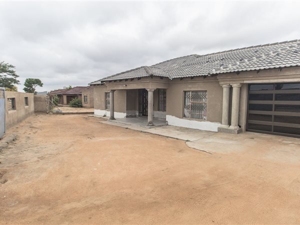 3 Bedroom House 3 Bedroom House