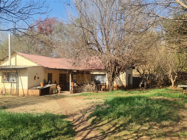 216 ha Farm in Krugersdorp Central