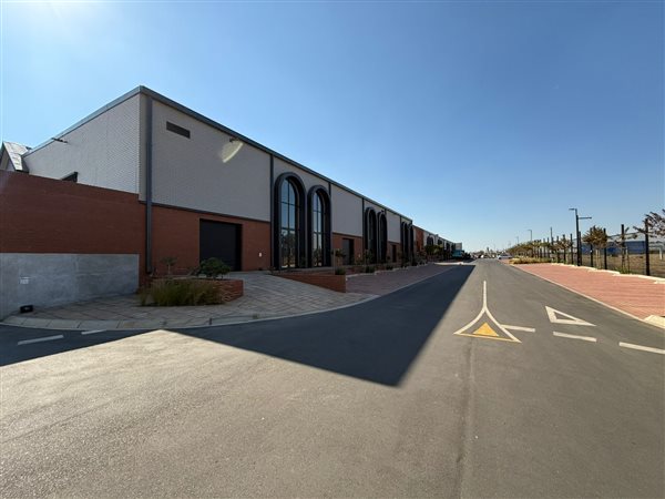 154 m² Commercial space 154 m² Commercial space
