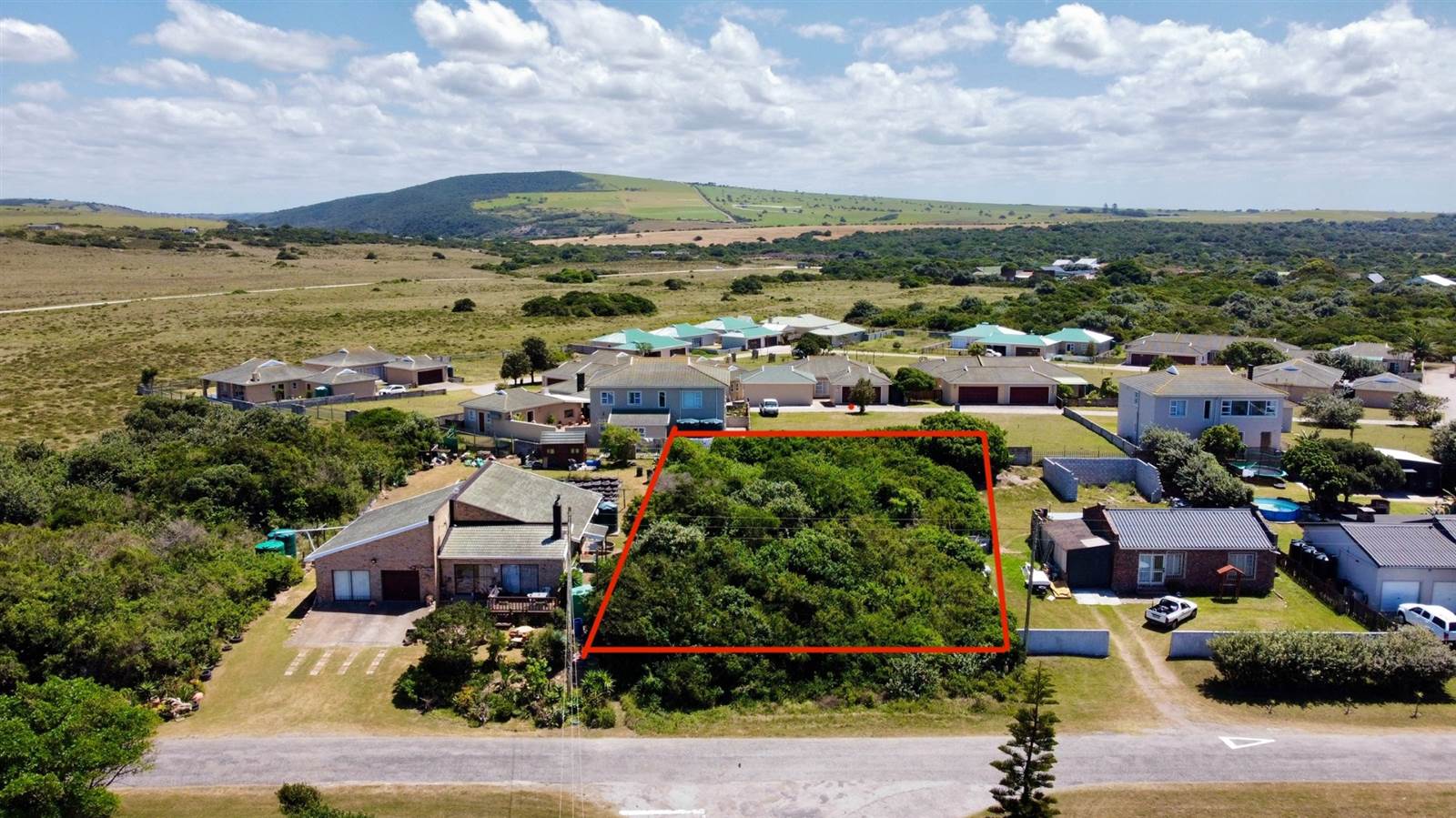 883 m² Land available in Boknesstrand photo number 1