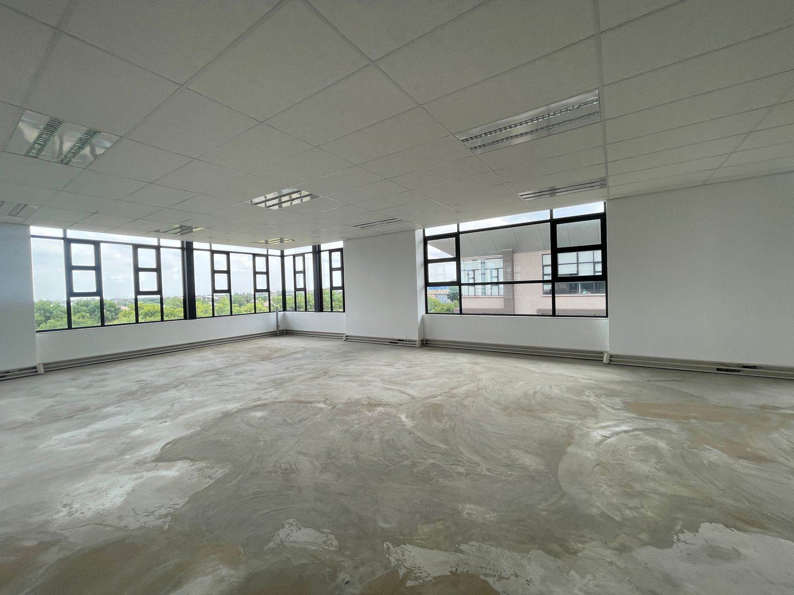 150  m² Commercial space in Parkhaven photo number 10