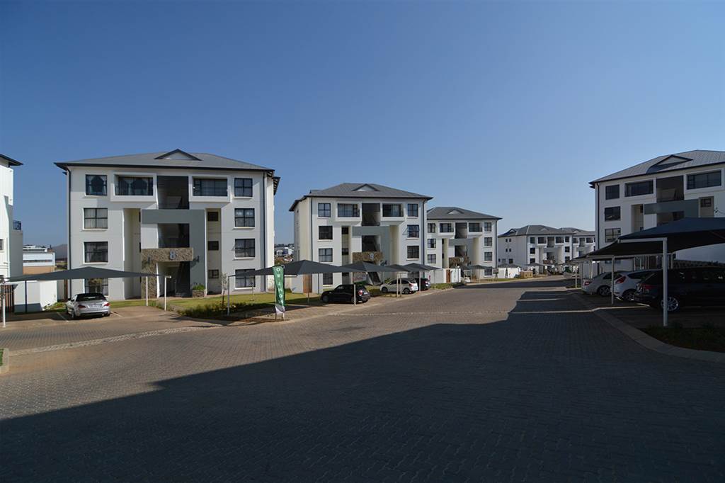 1 Bed Apartment in Modderfontein photo number 28