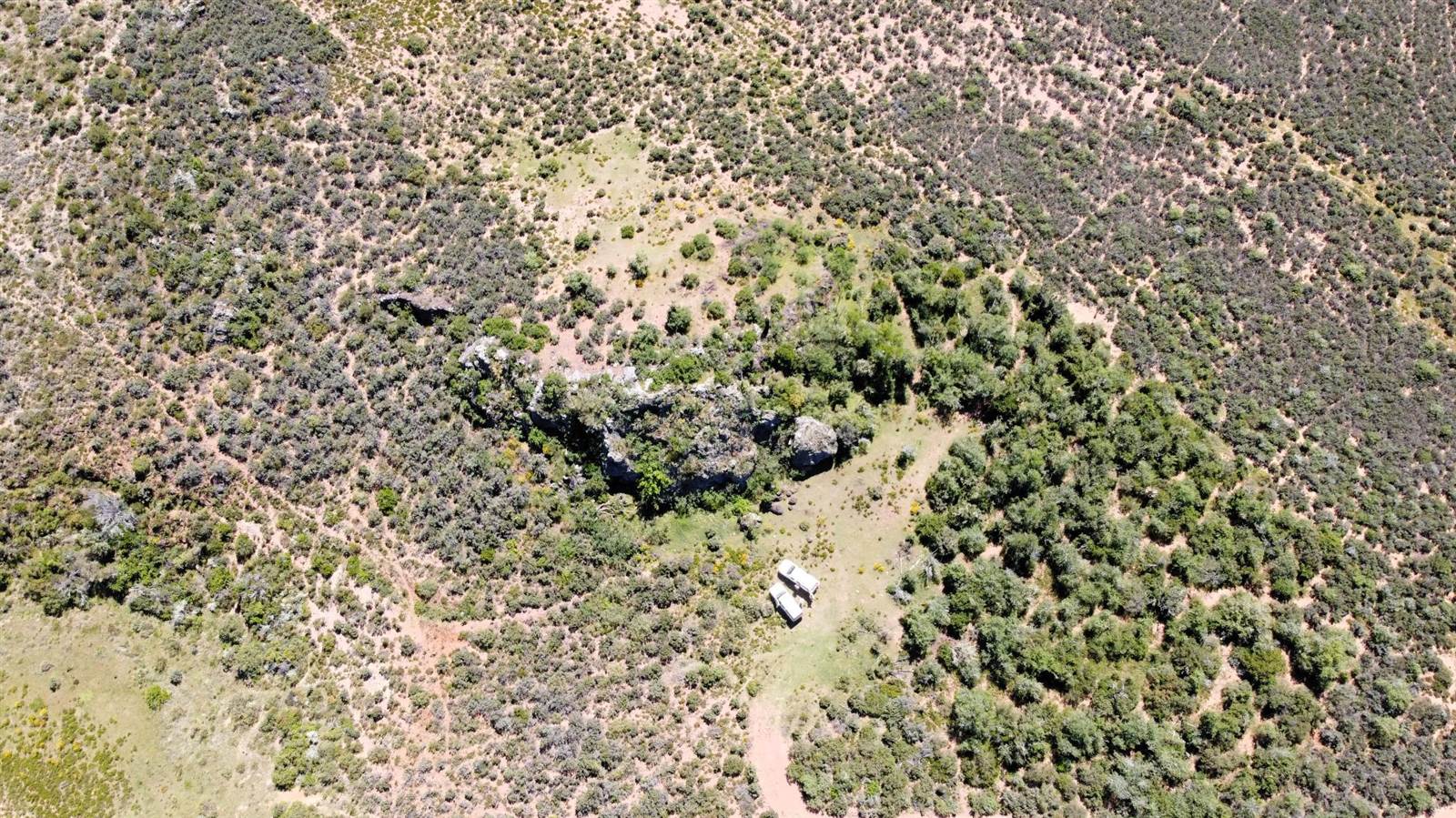 125 ha Land available in Oudtshoorn photo number 16