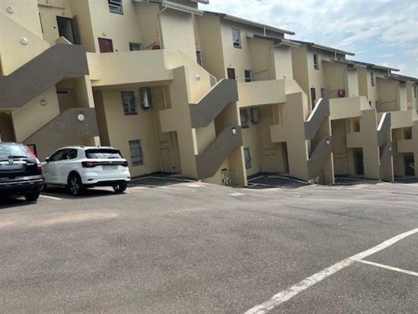 3 Bedroom Apartment 3 Bedroom Apartment