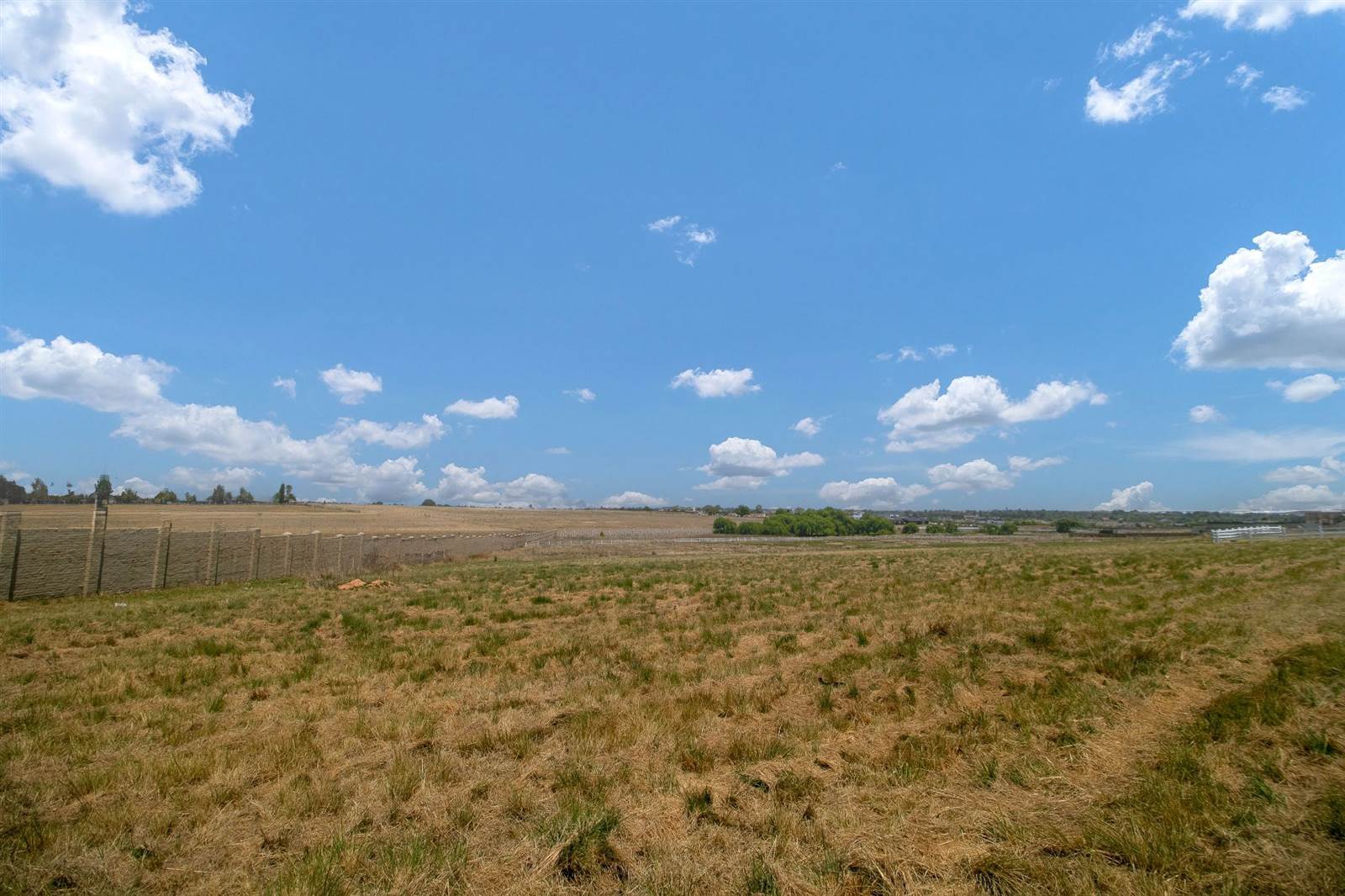 8821 m² Land available in Dunblane Estate photo number 12