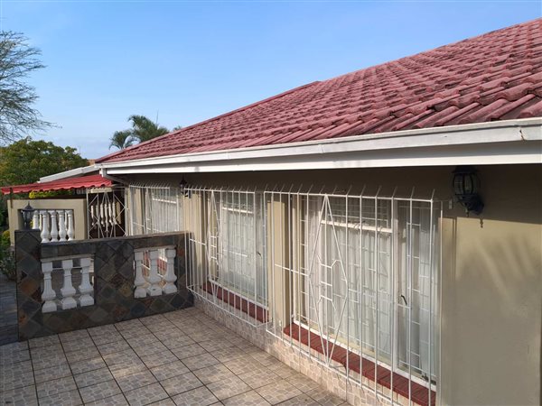4 Bedroom House 4 Bedroom House