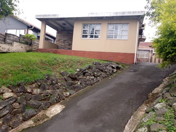 3 Bedroom House 3 Bedroom House