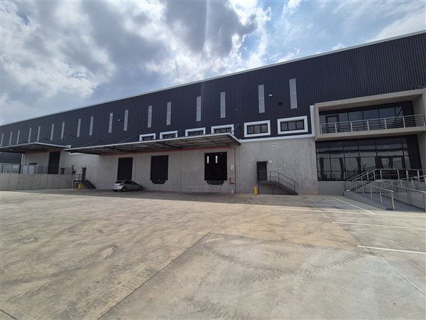 2 130  m² Industrial space