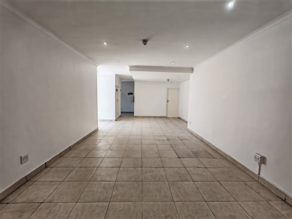 69 m² Industrial space 69 m² Industrial space