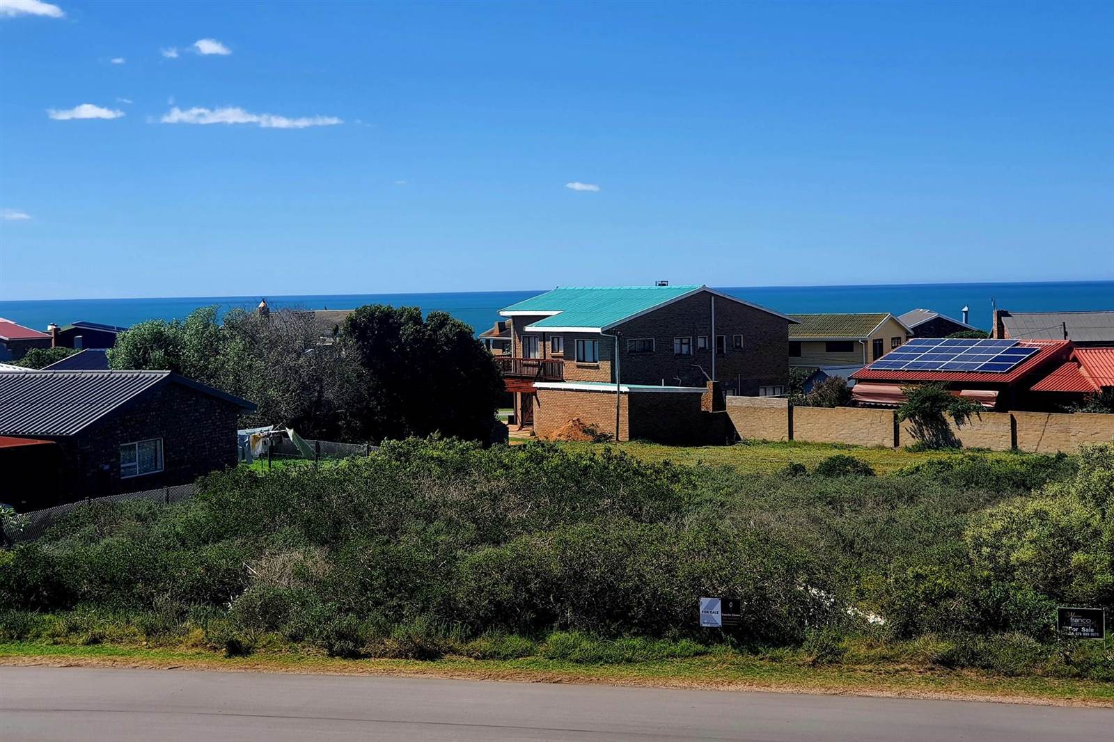 733 m² Land available in Boggomsbaai photo number 1