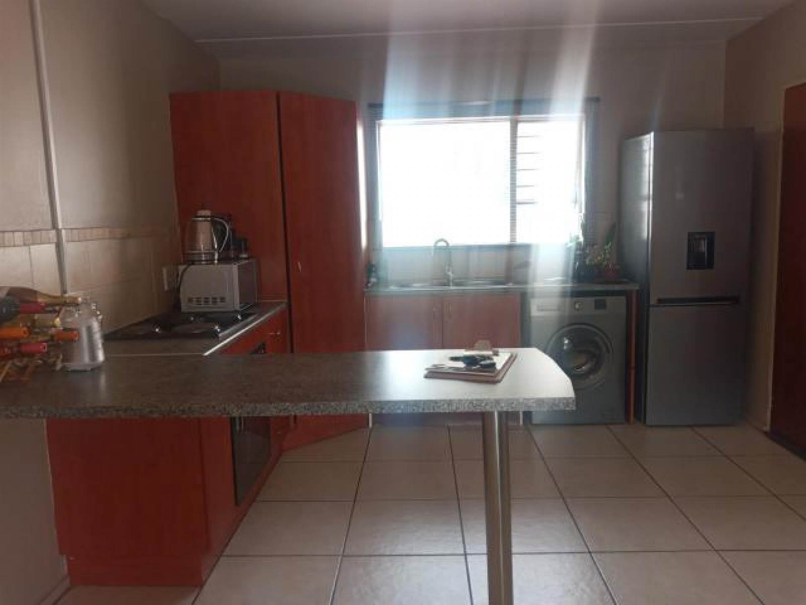 2 Bed Townhouse in Kleinfontein photo number 26
