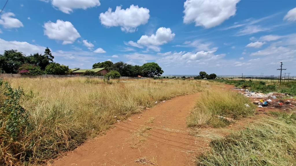 2855 m² Land available in Koster photo number 9
