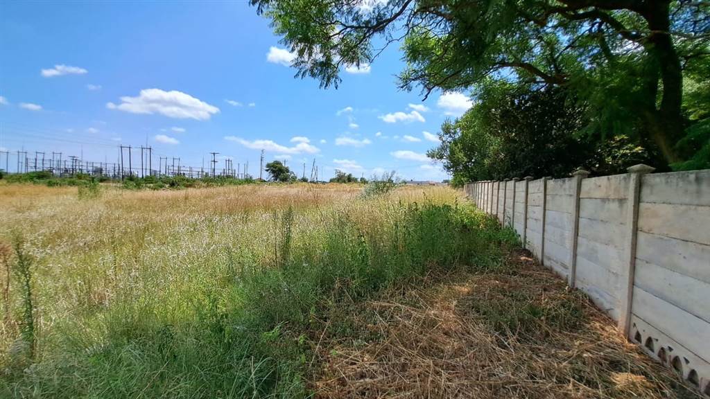 2855 m² Land available in Koster photo number 4