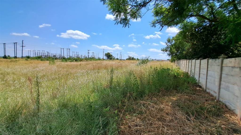 2855 m² Land available in Koster photo number 5