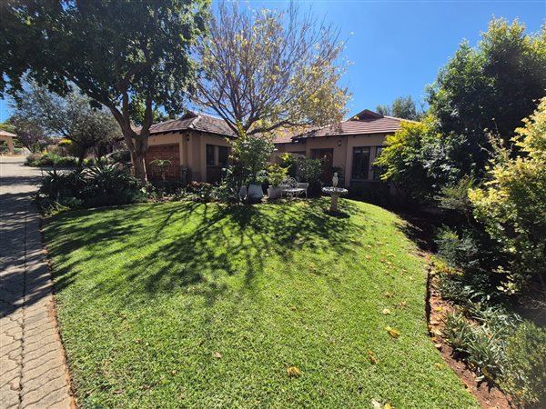 3 Bedroom Townhouse 3 Bedroom Townhouse