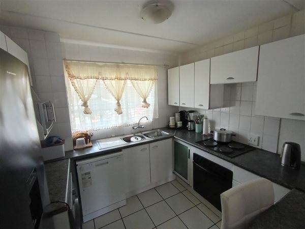 3 Bed Apartment