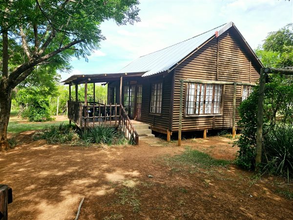 2 Bedroom House