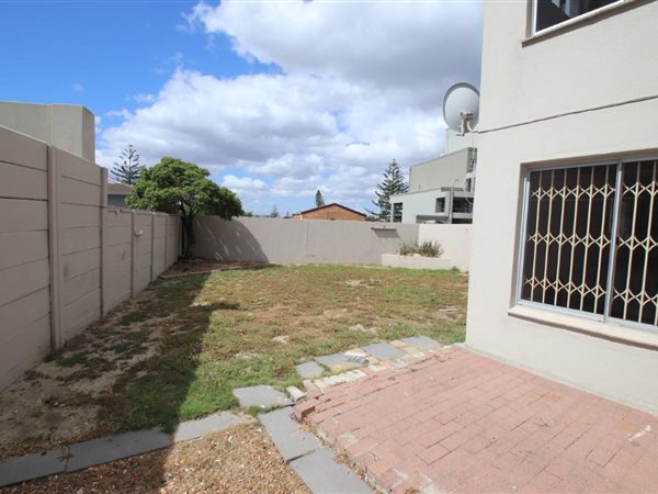 3 Bedroom Duplex 3 Bedroom Duplex