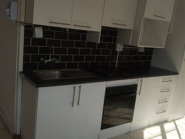 1 Bedroom House 1 Bedroom House