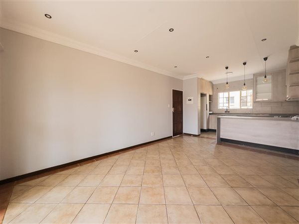 3 Bedroom Townhouse 3 Bedroom Townhouse