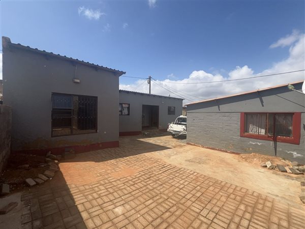 1 Bedroom House 1 Bedroom House