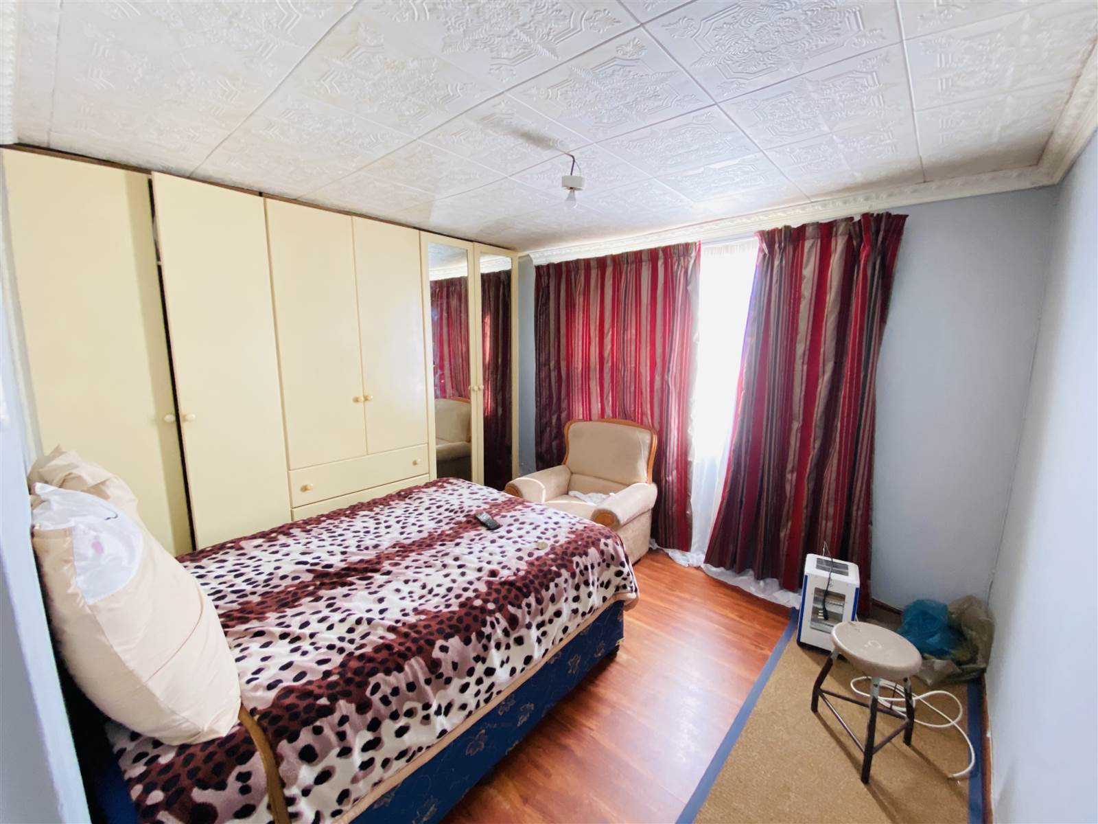 3 Bed House in Port Elizabeth Central photo number 7