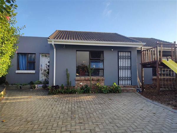 2 Bed House in Humewood
