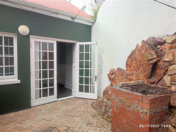 2 Bedroom House 2 Bedroom House