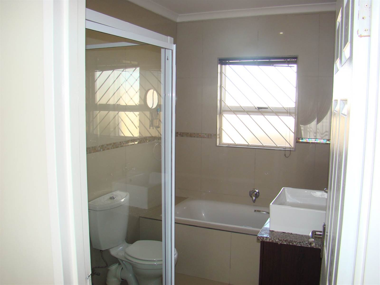 3 Bed House in Parklands North photo number 13