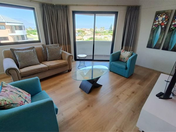 2 Bed Apartment in Waves Edge