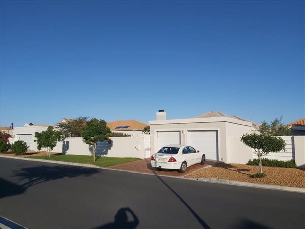 3 Bedroom House 3 Bedroom House